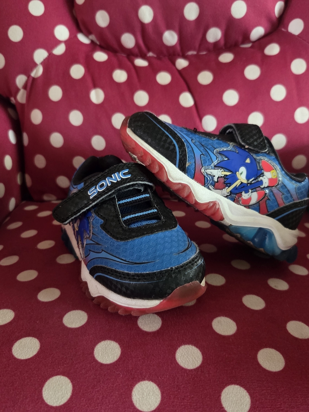 Sonic The Hedgehog Blue Kids Sneakers - Light Up